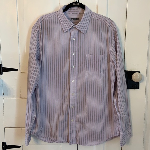 GAP Other - Men’s XL Gap button down shirt